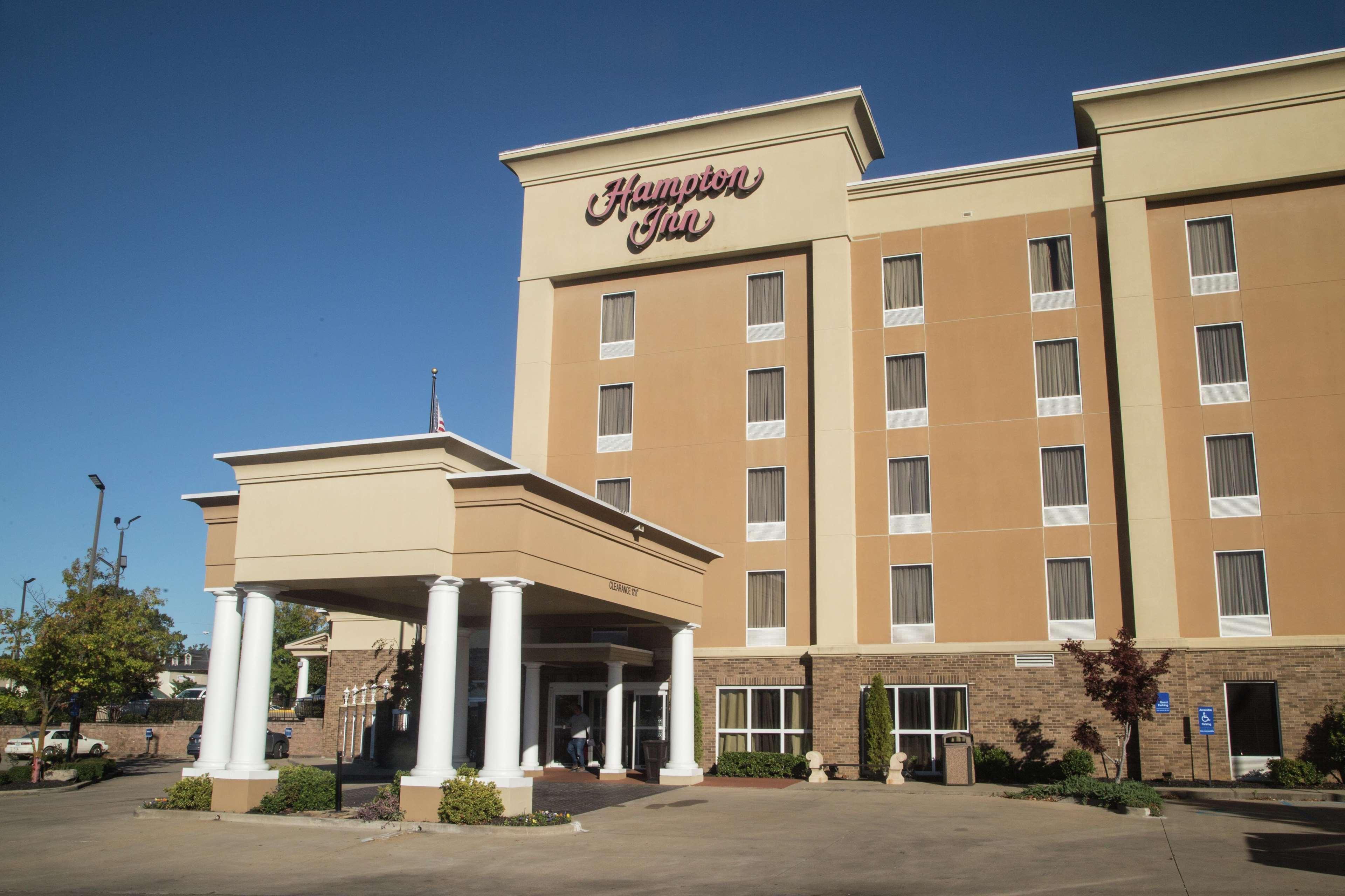 Hampton Inn Oxford-West Экстерьер фото